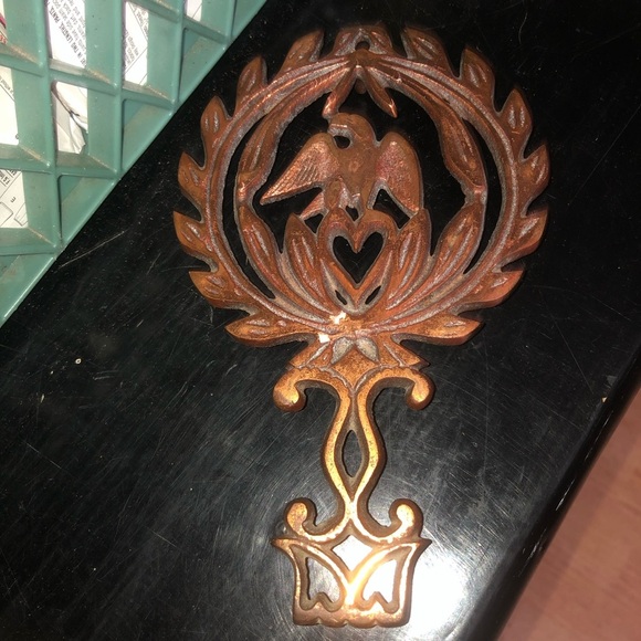 Vintage Cast Iron Wall Decor - Picture 7 of 7